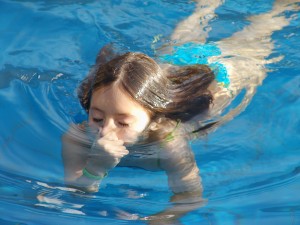 swimmer_pool
